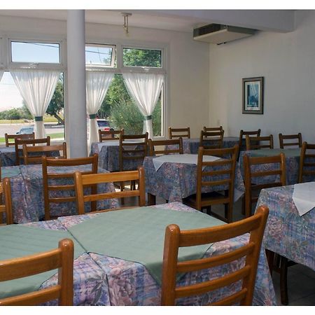 Hosteria Solar De La Costa Puerto Madryn Exterior photo
